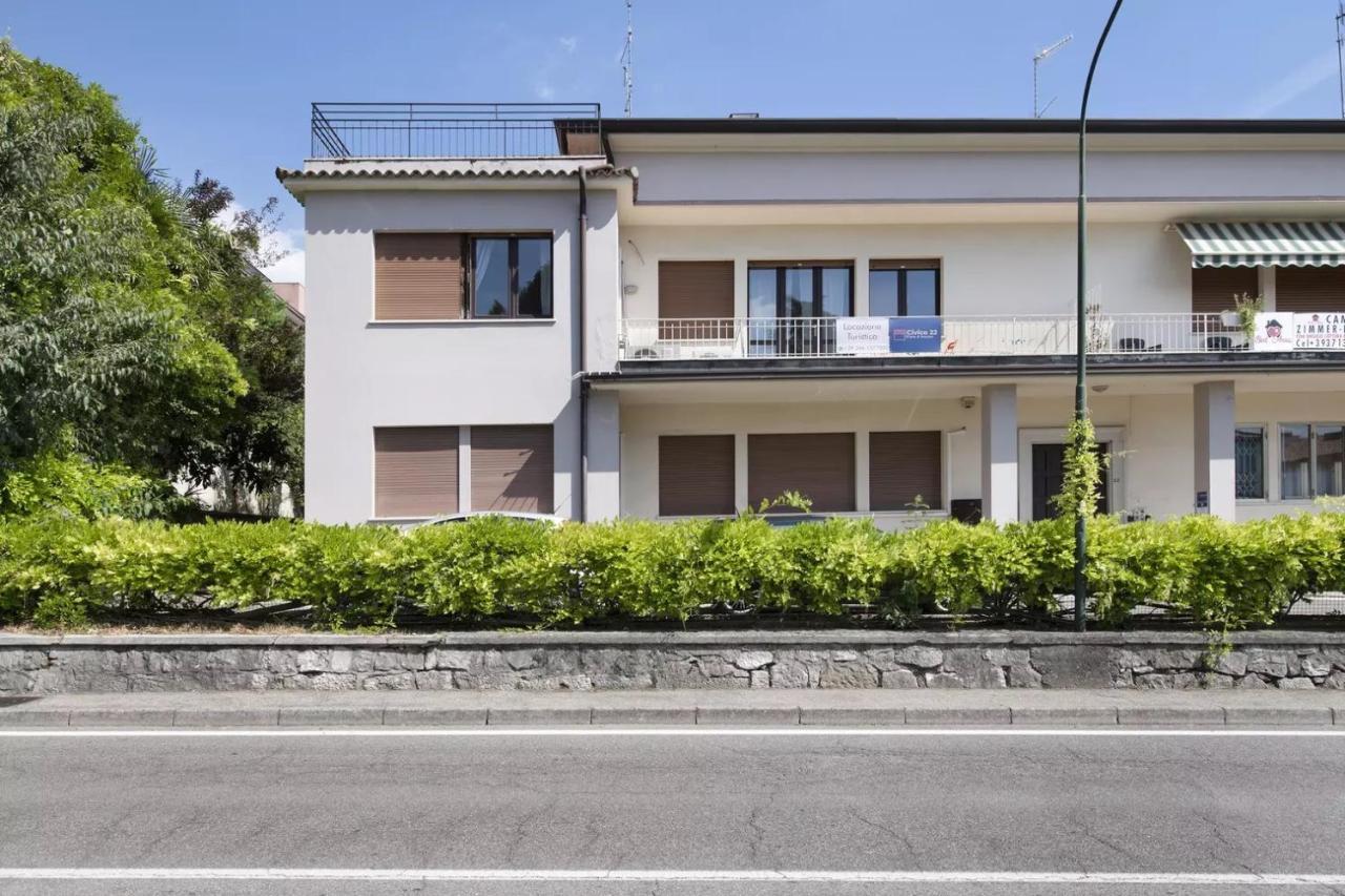 Civico 22 Lägenhet Peschiera del Garda Exteriör bild