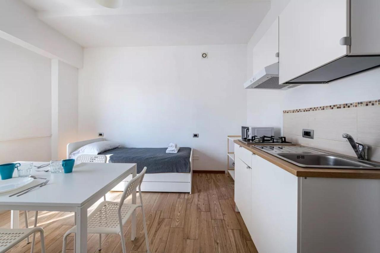 Civico 22 Lägenhet Peschiera del Garda Exteriör bild